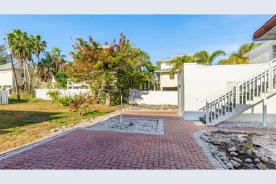 108 Maple Avenue, Anna Maria, FL 34216 - Photo 26