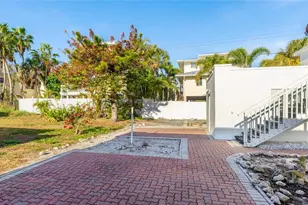 108 Maple Ave, Anna Maria, FL 34216 - Photo 26