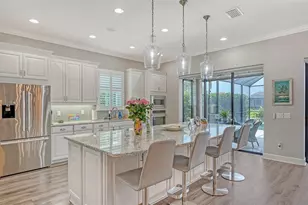 8713 Mangilli Rd, Sarasota, FL 34238 - Photo 10