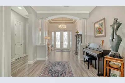 8713 Mangilli Road, Sarasota, FL 34238 - Photo 6