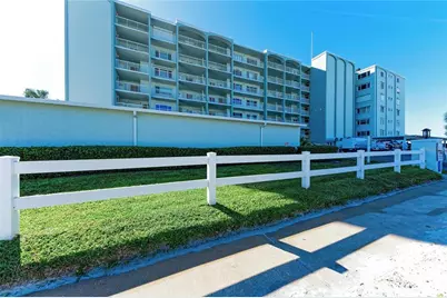 5200 Gulf Drive #302, Holmes Beach, FL 34217 - Photo 32