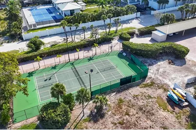 4805 Gulf Of Mexico Drive #103, Longboat Key, FL 34228 - Photo 8