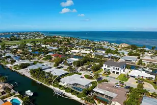 616 Foxworth Ln, Holmes Beach, FL 34217 - Photo 92
