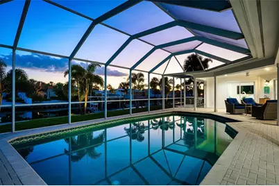 616 Foxworth Lane, Holmes Beach, FL 34217 - Photo 94