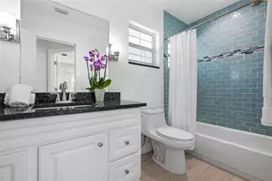 616 Foxworth Ln, Holmes Beach, FL 34217 - Photo 62