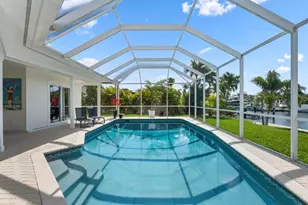 616 Foxworth Ln, Holmes Beach, FL 34217 - Photo 70