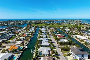 616 Foxworth Ln, Holmes Beach, FL 34217 - Photo 8