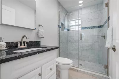 616 Foxworth Lane, Holmes Beach, FL 34217 - Photo 58