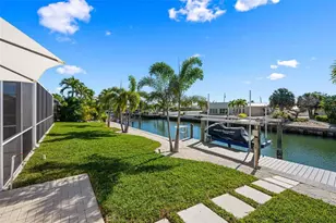 616 Foxworth Ln, Holmes Beach, FL 34217 - Photo 74