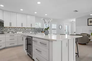 616 Foxworth Ln, Holmes Beach, FL 34217 - Photo 14