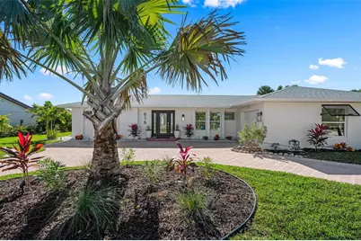 616 Foxworth Lane, Holmes Beach, FL 34217 - Photo 78