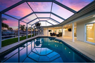 616 Foxworth Lane, Holmes Beach, FL 34217 - Photo 6