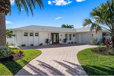 616 Foxworth Lane, Holmes Beach, FL 34217 - Photo 80