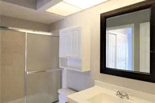 2739 Proctor Rd, Sarasota, FL 34231 - Photo 16