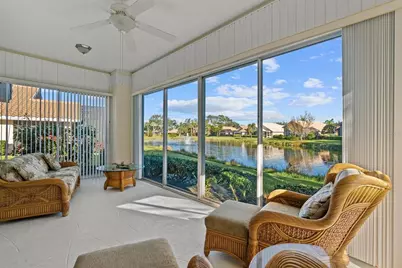 4439 Deer Trail Boulevard, Sarasota, FL 34238 - Photo 2