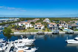 3036 Christophers Watch Ln, Ruskin, FL 33570 - Photo 4