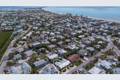 213 83rd Street #EAST Villa/Unit A, Holmes Beach, FL 34217 - Photo 40