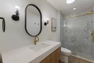 213 83rd St, Holmes Beach, FL 34217 - Photo 32