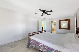 4251 Pasadena Cir, Sarasota, FL 34233 - Photo 22