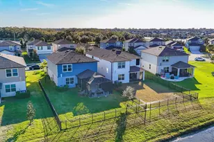 9074 Royal River Cir, Parrish, FL 34219 - Photo 38