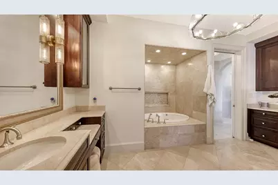 4995 Gulf Of Mexico Drive #500, Longboat Key, FL 34228 - Photo 26