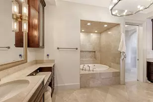 4995 Gulf of Mexico Dr, Longboat Key, FL 34228 - Photo 26