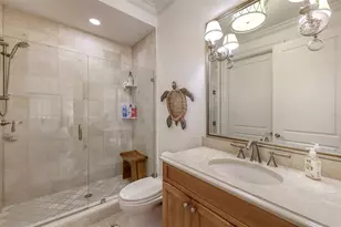 4995 Gulf of Mexico Dr, Longboat Key, FL 34228 - Photo 36