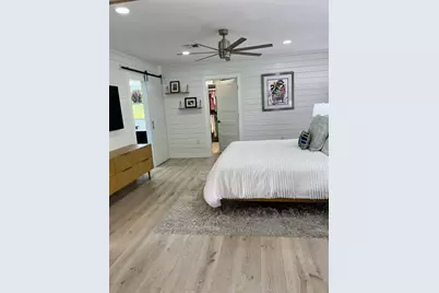 703 Whitfield Avenue, Sarasota, FL 34243 - Photo 14