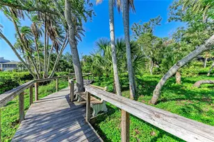 1617 Bayhouse Ct, Sarasota, FL 34231 - Photo 42