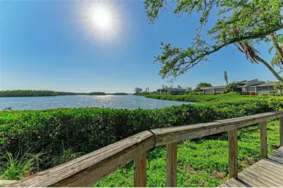 1617 Bayhouse Court #121, Sarasota, FL 34231 - Photo 4