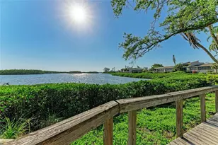 1617 Bayhouse Ct, Sarasota, FL 34231 - Photo 4