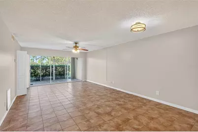 7880 Palm Aire Lane #105, Sarasota, FL 34243 - Photo 10