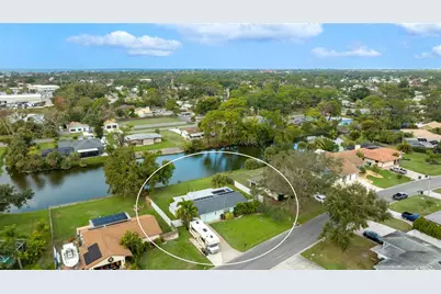 2165 Lakewood Drive, Nokomis, FL 34275 - Photo 2