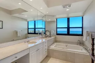 1281 Gulf of Mexico Dr, Longboat Key, FL 34228 - Photo 32