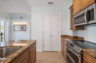 445 N Orange Ave, Sarasota, FL 34236 - Photo 8