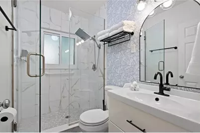 704 59th Street NW, Bradenton, FL 34209 - Photo 14