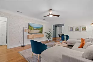 704 59th St NW, Bradenton, FL 34209 - Photo 6