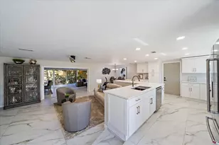 3149 Homasassa Rd, Sarasota, FL 34239 - Photo 10