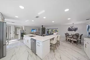 3149 Homasassa Rd, Sarasota, FL 34239 - Photo 14