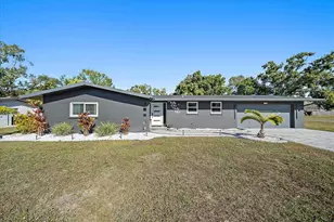 3149 Homasassa Rd, Sarasota, FL 34239 - Photo 4