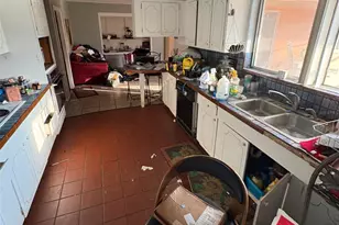 3000 36th Ave S, Saint Petersburg, FL 33712 - Photo 6