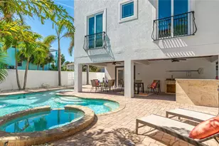 4101 4th Ave, Holmes Beach, FL 34217 - Photo 40