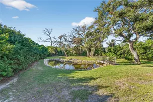 925 Gull Rd, Venice, FL 34293 - Photo 46