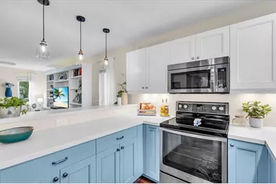 1631 Worrington Street, Sarasota, FL 34231 - Photo 6