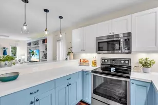 1631 Worrington St, Sarasota, FL 34231 - Photo 6