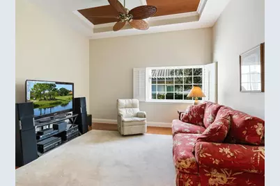 4348 Highland Oaks Circle, Sarasota, FL 34235 - Photo 12