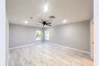 2116 NE 17th Avenue, Cape Coral, FL 33909 - Photo 24