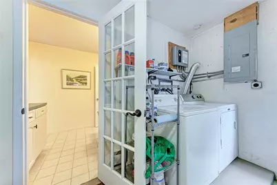 563 Oxford Drive, Venice, FL 34293 - Photo 26
