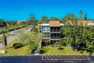 612 Bird Bay Dr S, Venice, FL 34285 - Photo 52