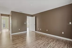 3205 Golden Eagle Ln, Sarasota, FL 34231 - Photo 36